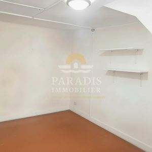 Property in Carre d'Or