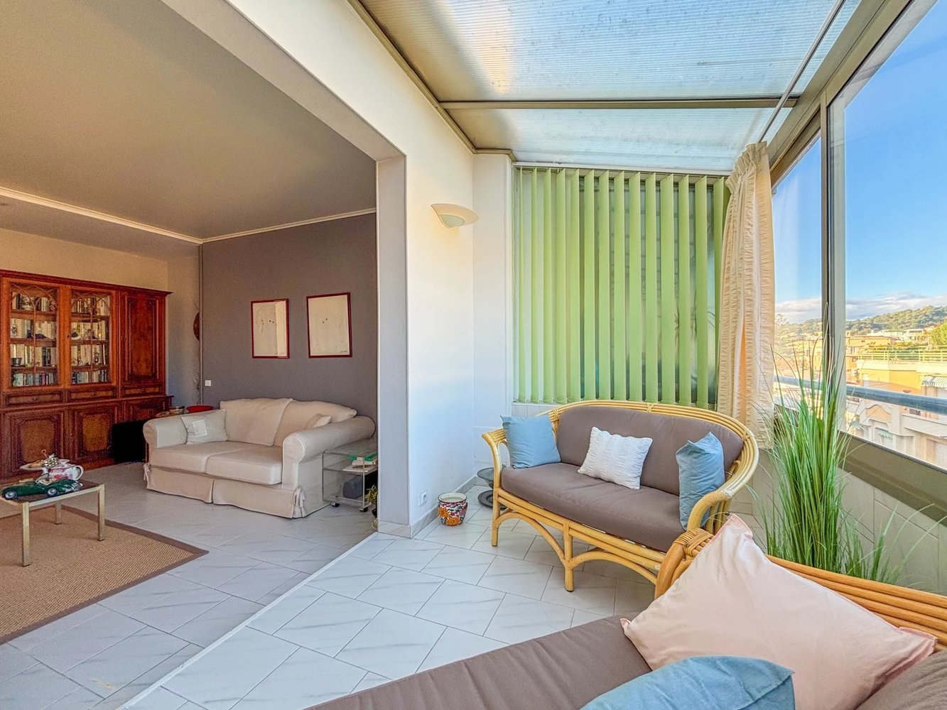 Property photo in Carre d'Or