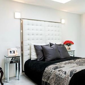 Property in Carre d'Or