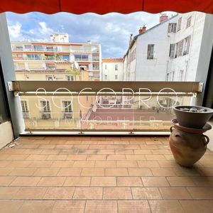 Property in Carre d'Or