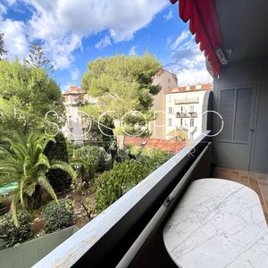 Property in Carre d'Or