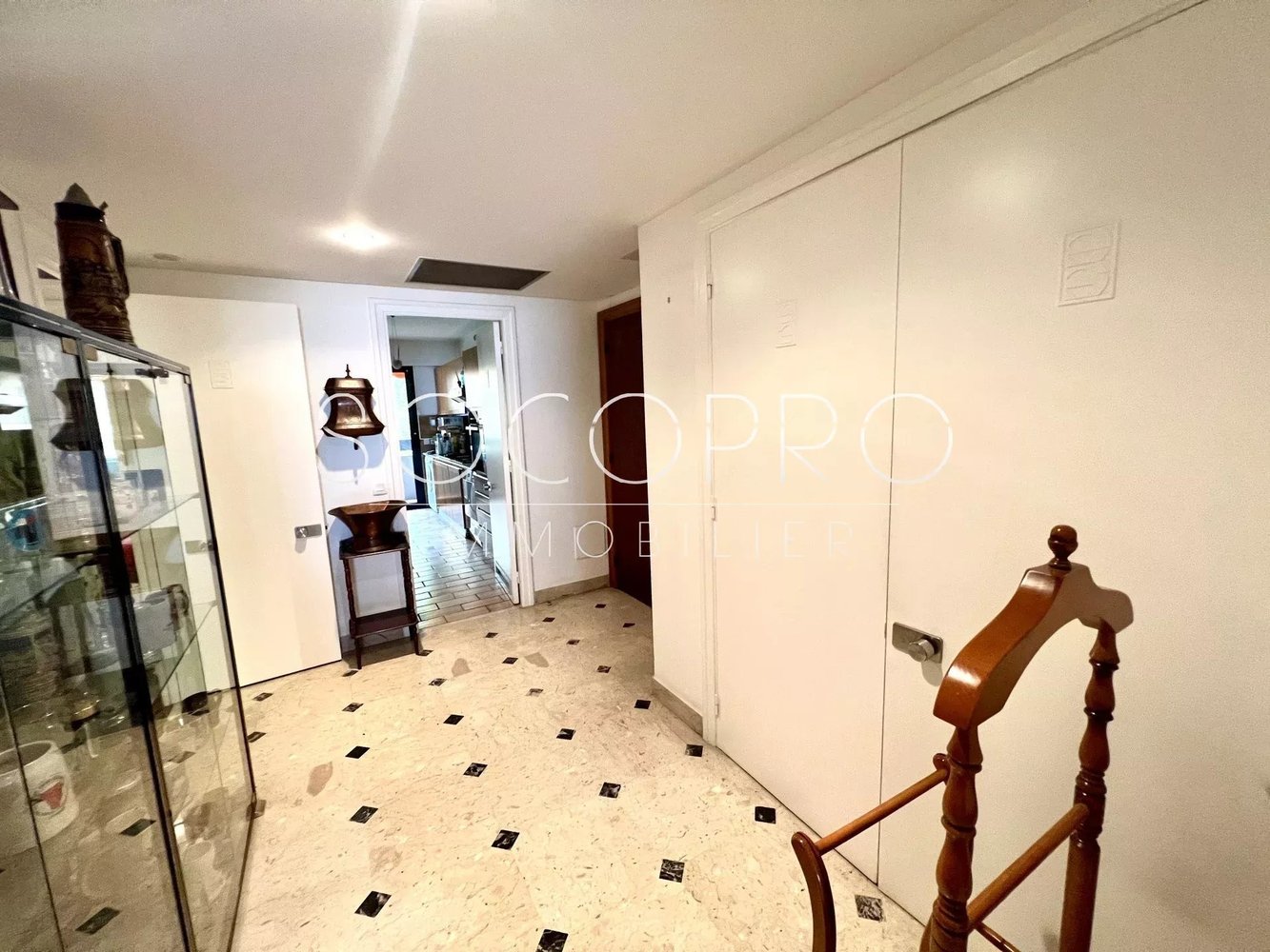 Property photo in Carre d'Or