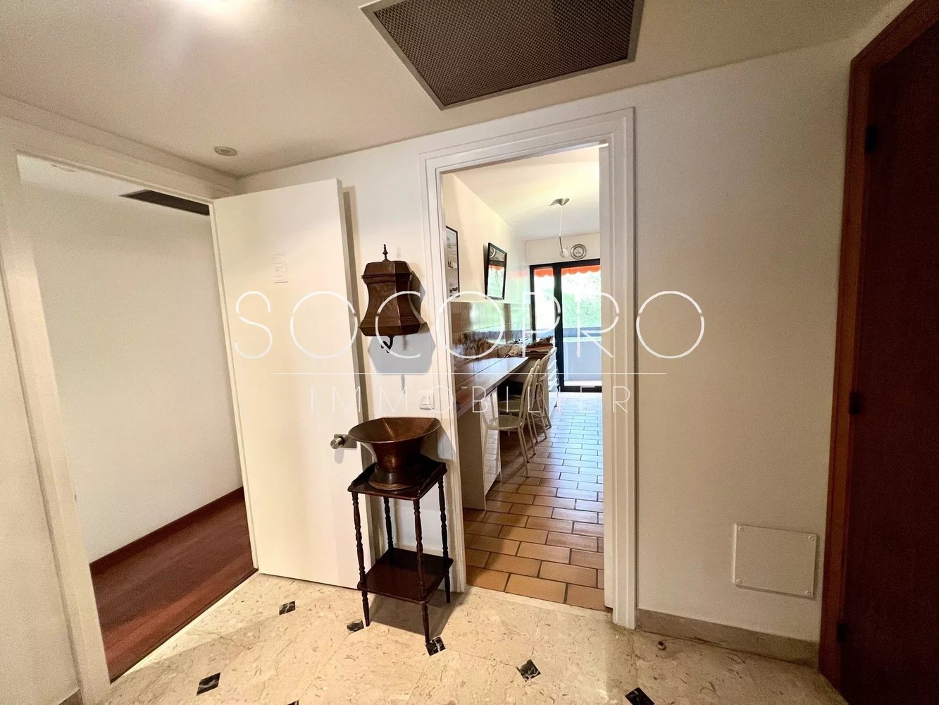 Property photo in Carre d'Or