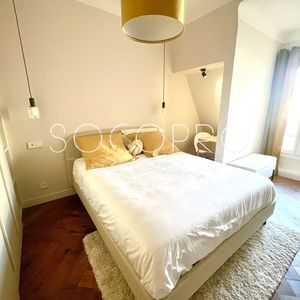 Property in Carre d'Or