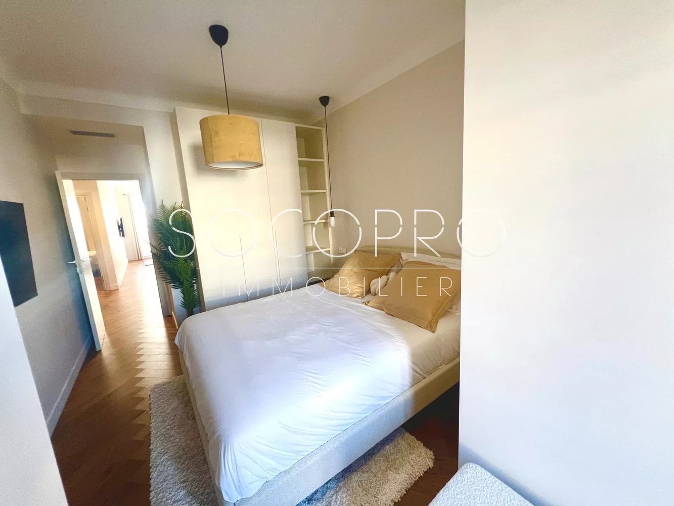 Property photo in Carre d'Or