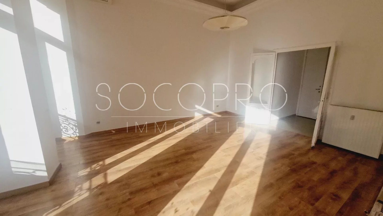 Property photo in Carre d'Or