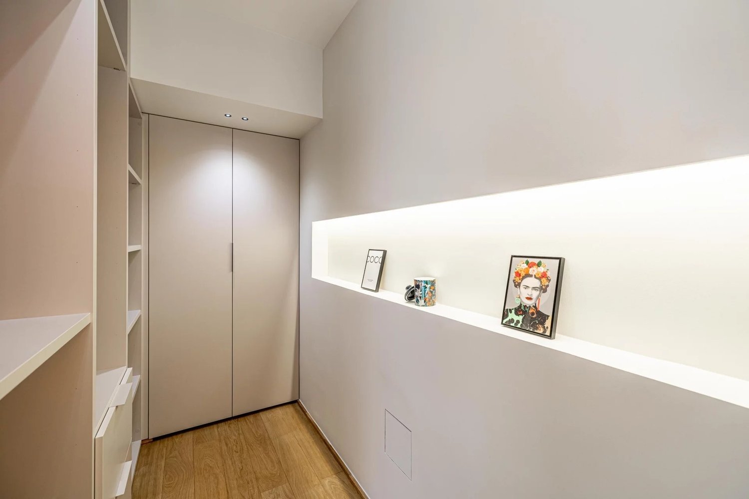 Property photo in Carre d'Or