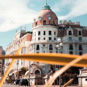 Property in Carre d'Or