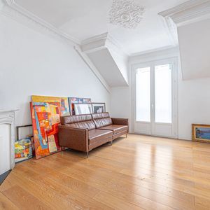 Property in Carre d'Or