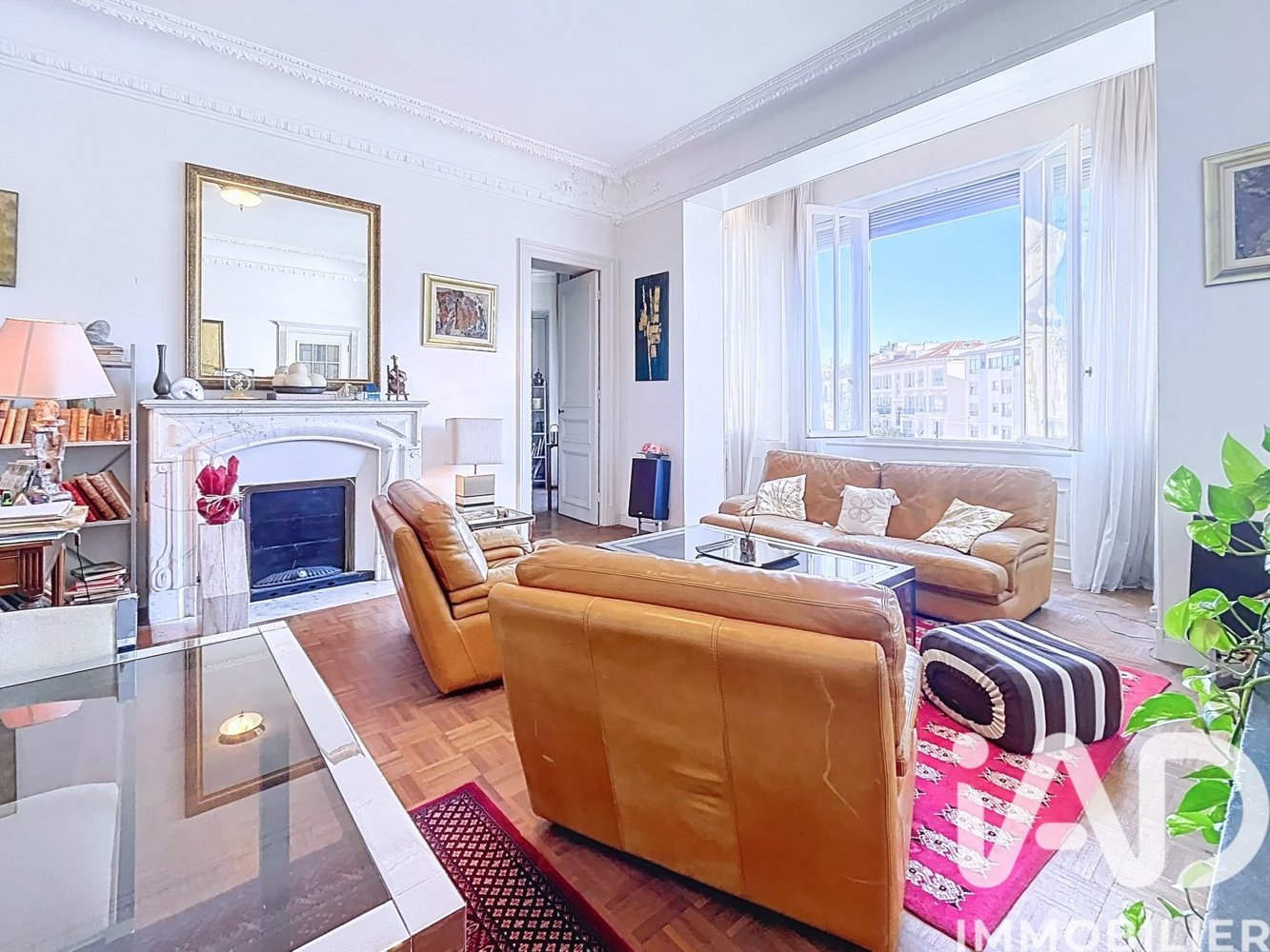 Property photo in Carre d'Or