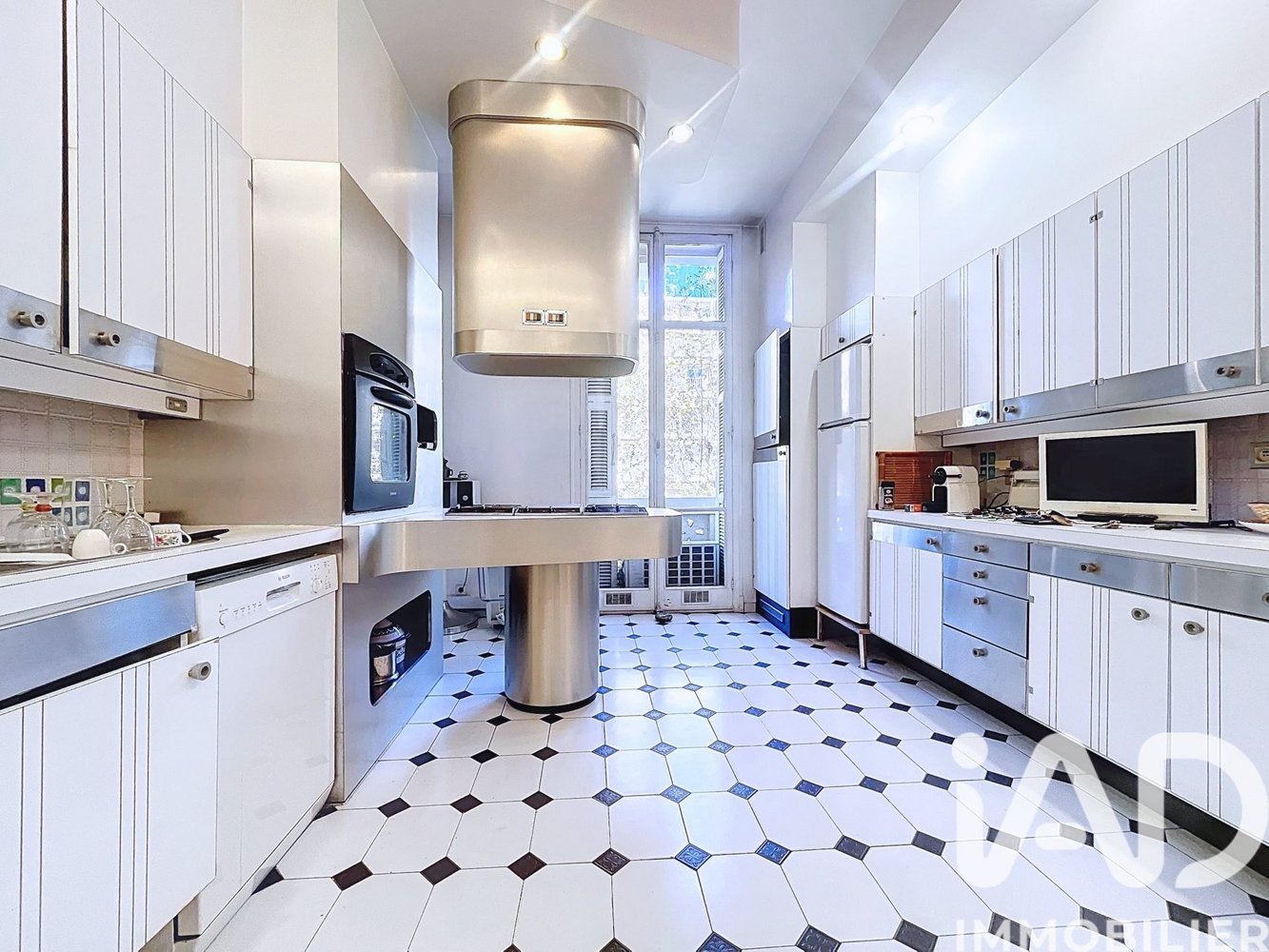 Property photo in Carre d'Or