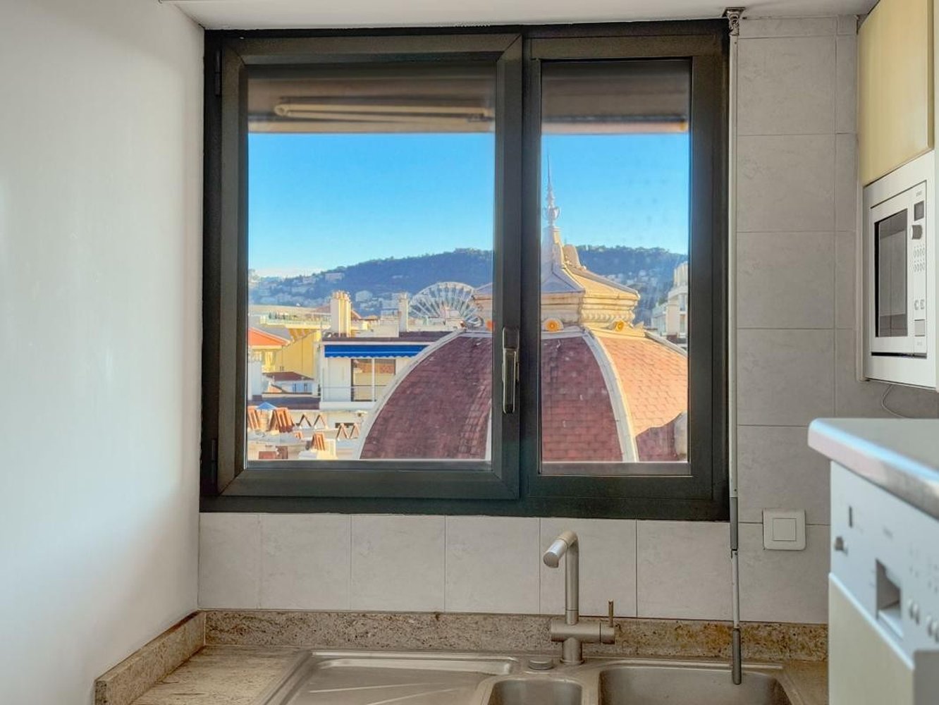 Property photo in Carre d'Or