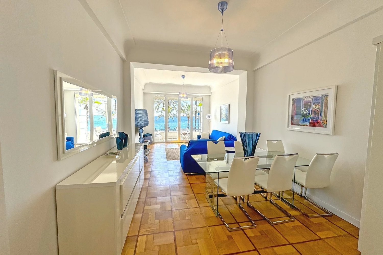 Property photo in Carre d'Or