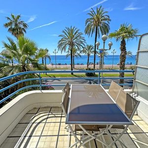 Property in Carre d'Or