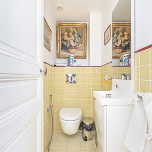 Property in Carre d'Or