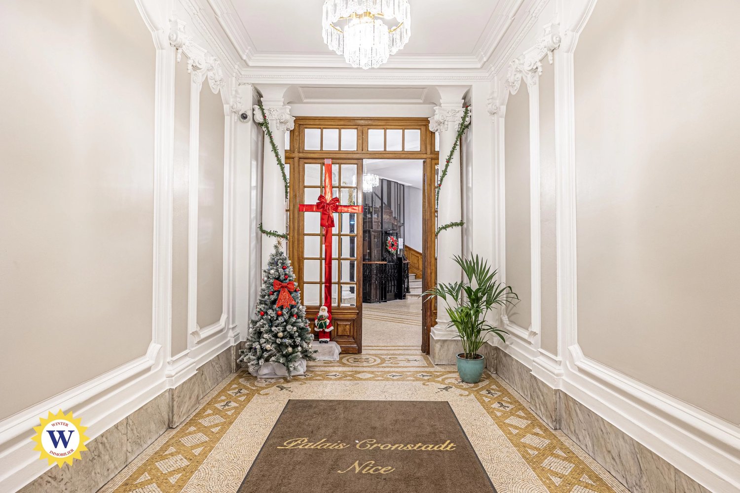 Property photo in Carre d'Or