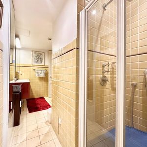 Property in Carre d'Or