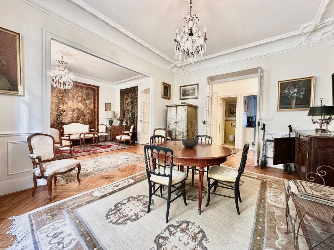 Property photo in Carre d'Or