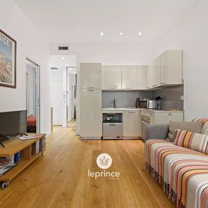 Property in Carre d'Or