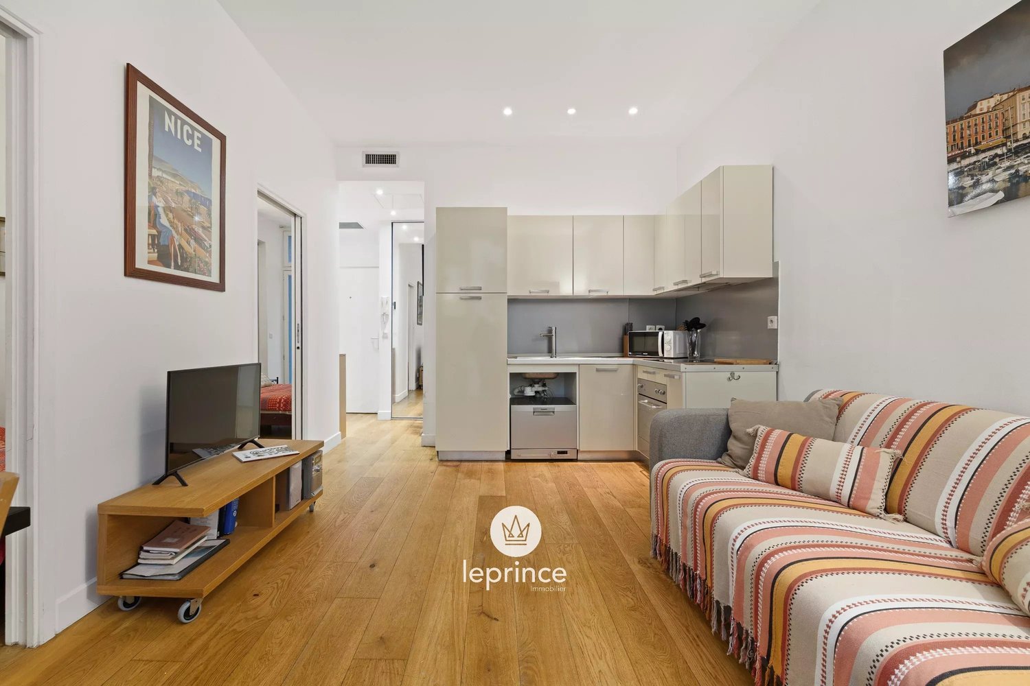 Property photo in Carre d'Or