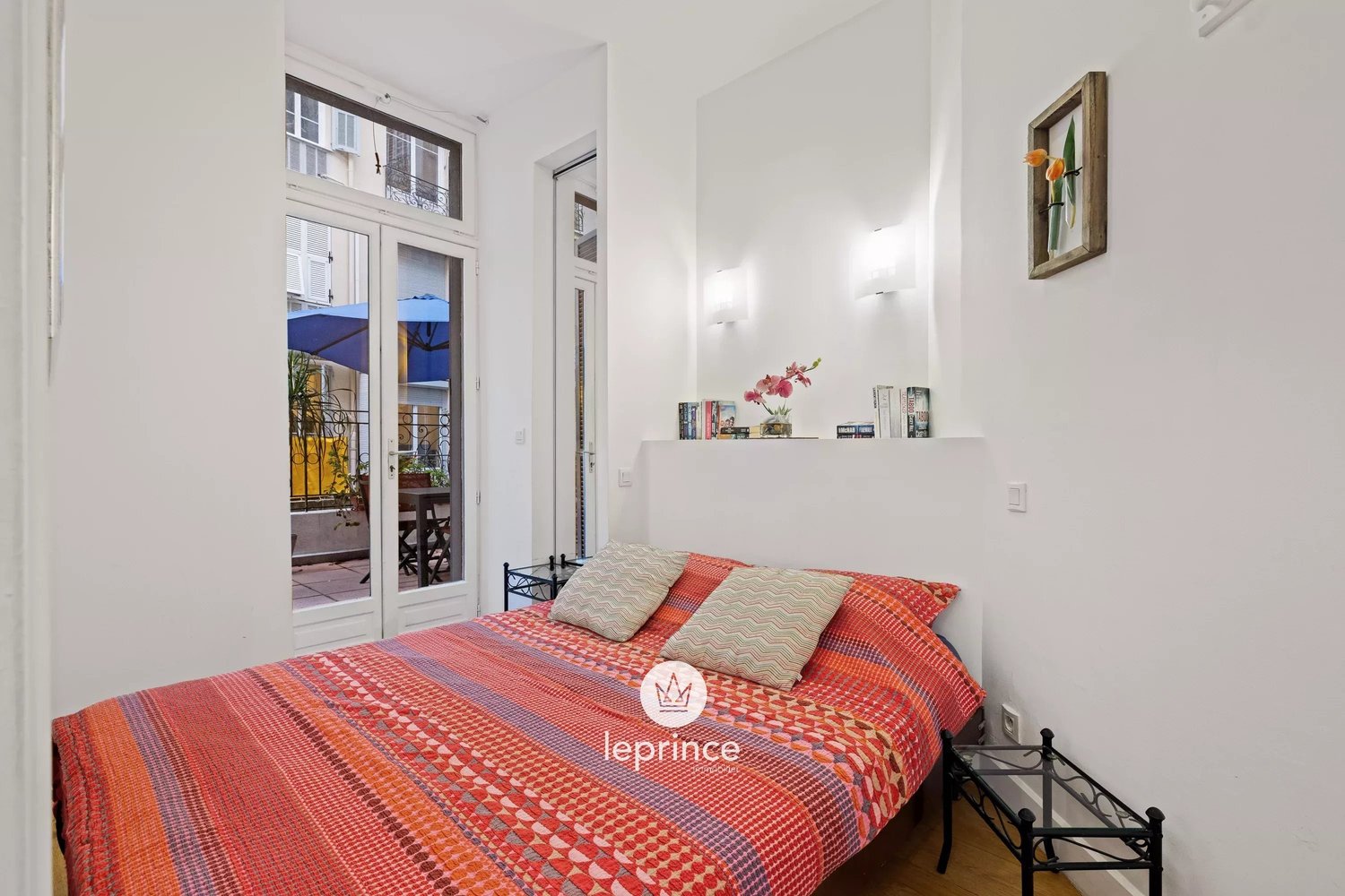 Property photo in Carre d'Or