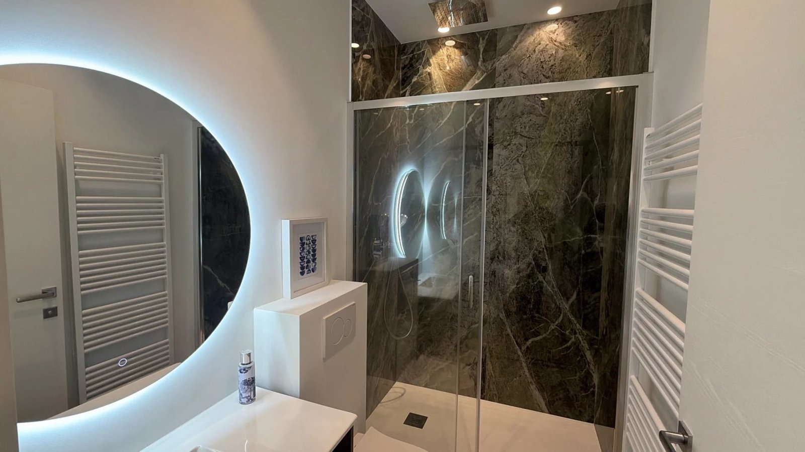 Property photo in Carre d'Or