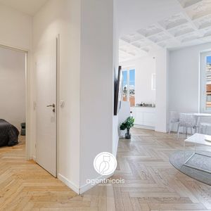 Property in Carre d'Or