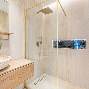 Property in Musicians Quarter