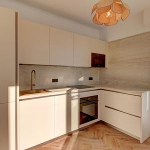 Property in Musicians Quarter