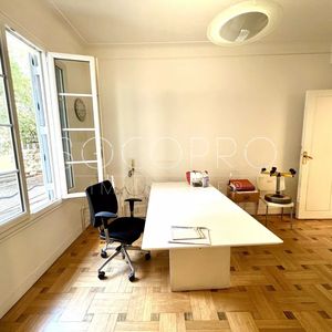 Property in Musicians Quarter