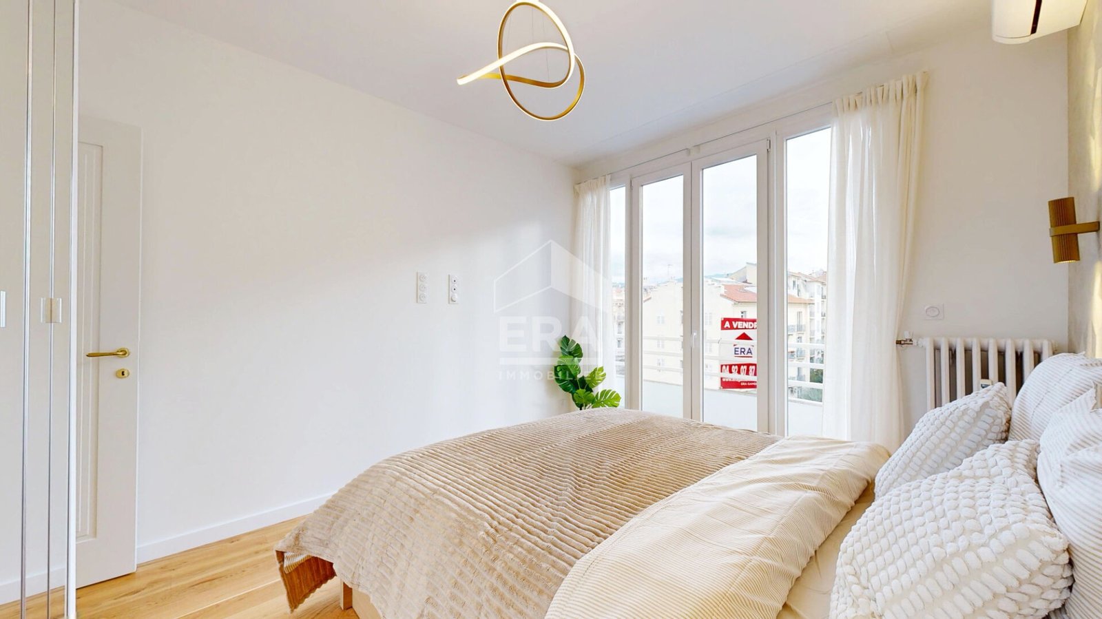 Property photo in Musicians Quarter