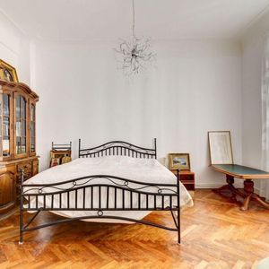 Property in Musicians Quarter