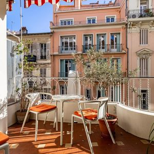 Property in Musicians Quarter