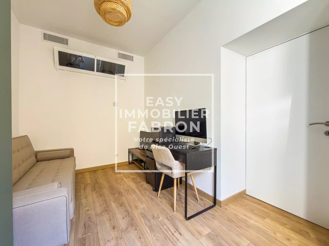 Property photo in Port