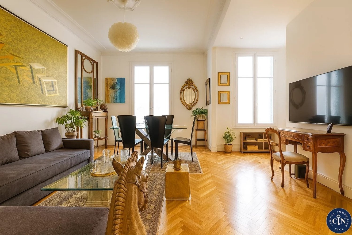 Property photo in Carre d'Argent