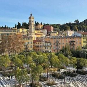 Property in Carre d'Argent