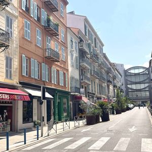 Property in Carre d'Argent