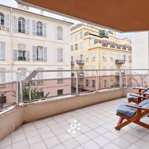 Property in Carre d'Argent