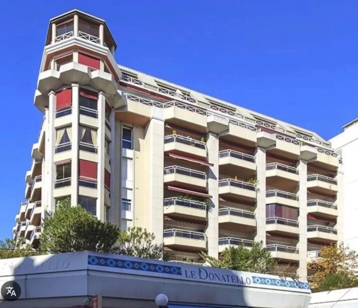 Property photo in Carre d'Argent