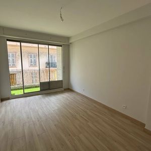 Property in Carre d'Argent