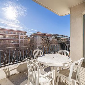 Property in Carre d'Argent