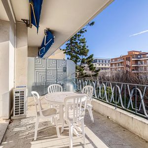 Property in Carre d'Argent