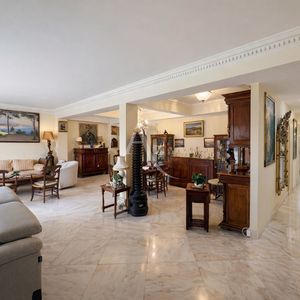 Property in Carre d'Argent