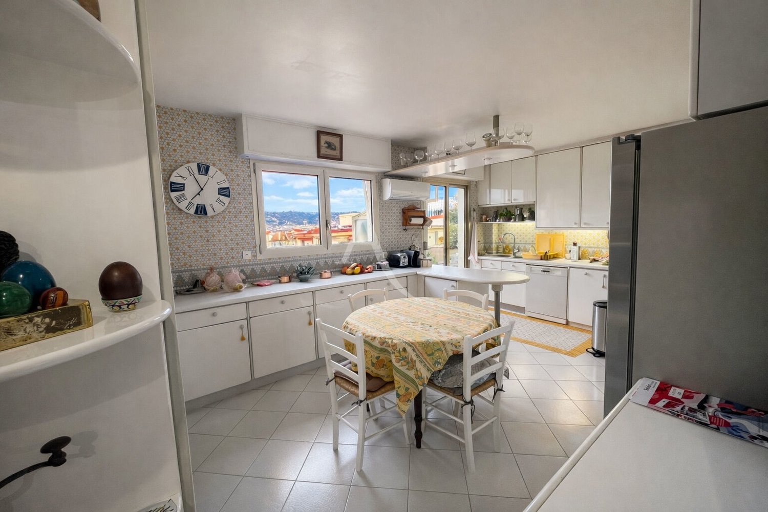 Property photo in Carre d'Argent