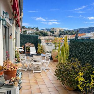 Property in Carre d'Argent