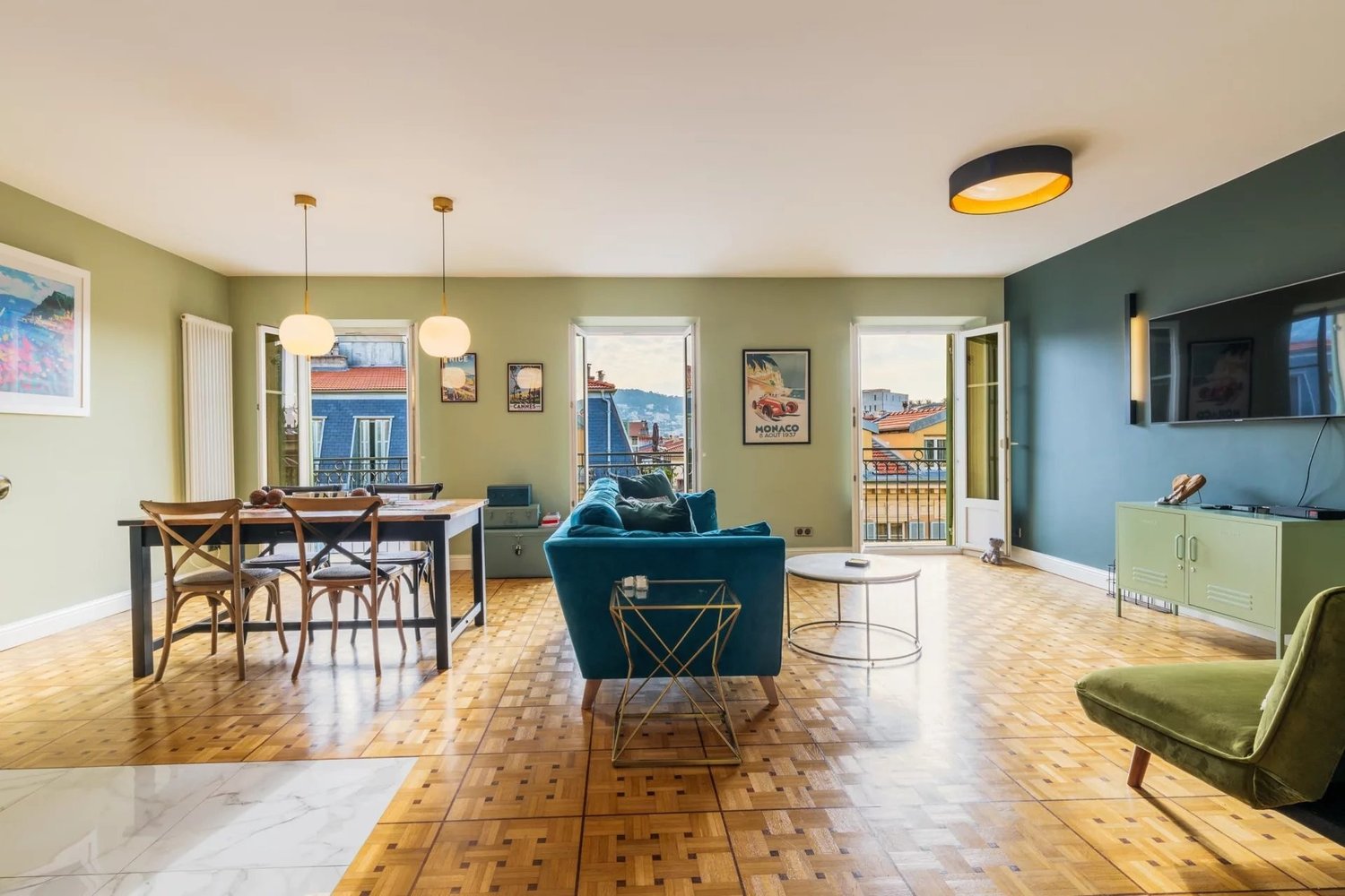 Property photo in Carre d'Argent