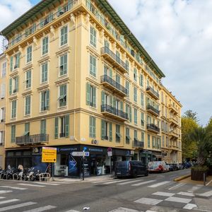 Property in Carre d'Argent