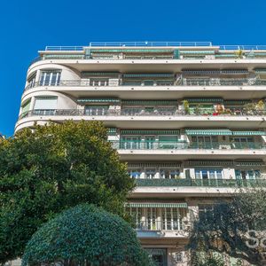 Property in Carre d'Argent