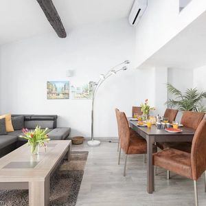 Property in Carre d'Argent