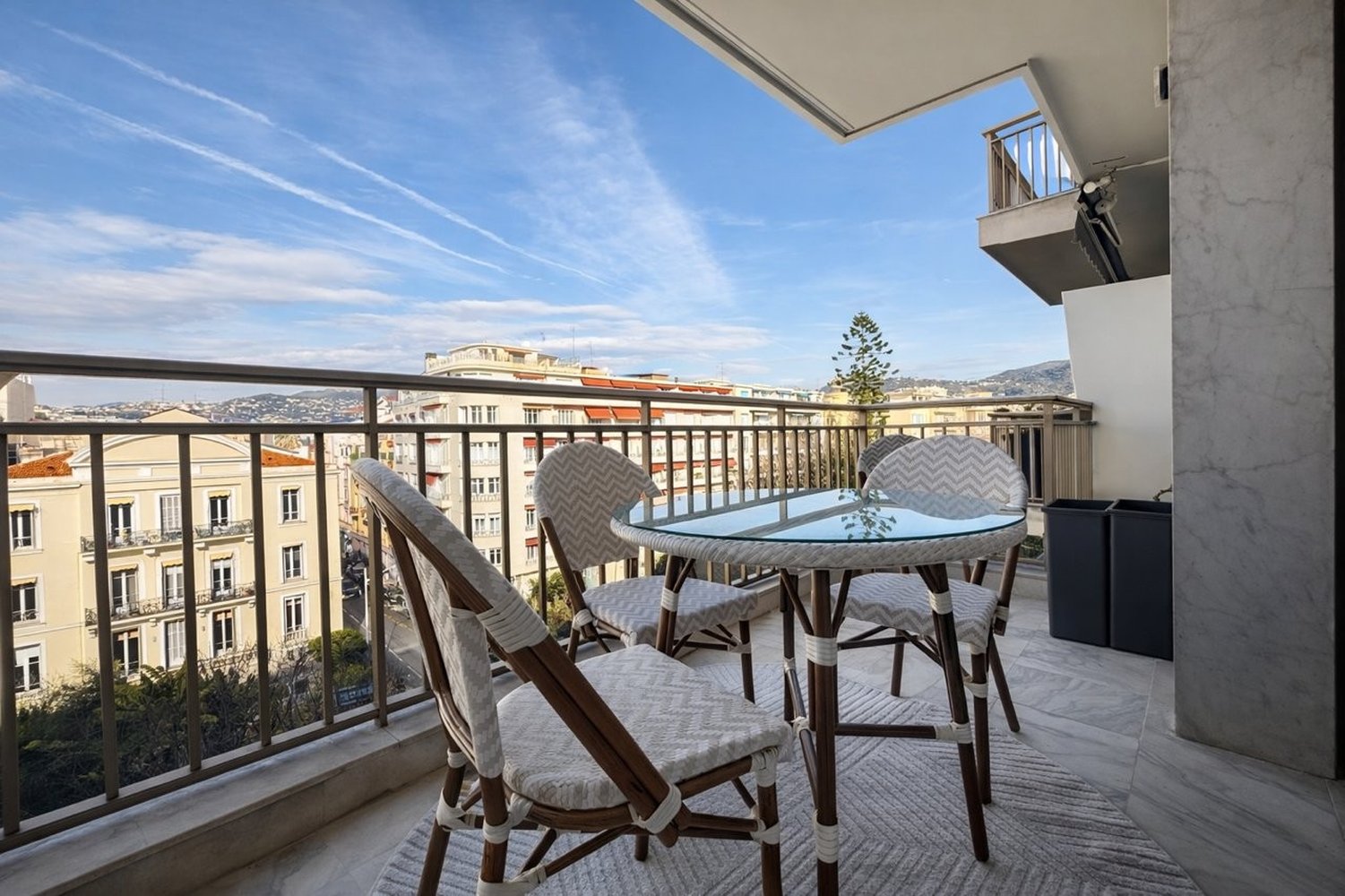 Property photo in Carre d'Argent